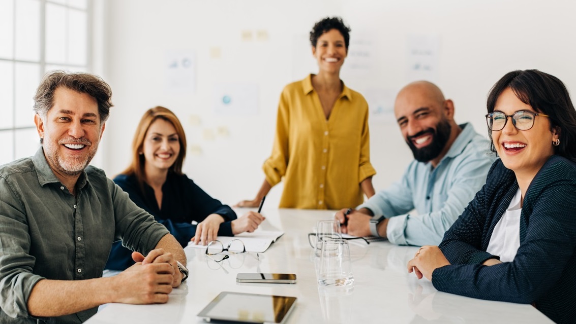 Führungskräfte am Tisch
